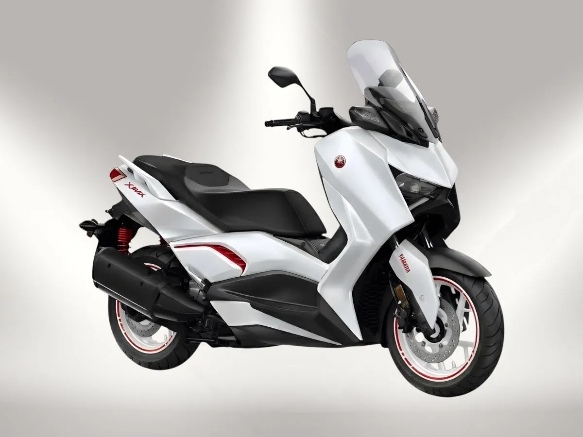 Xmax 250 Connected 2025 — photo 1