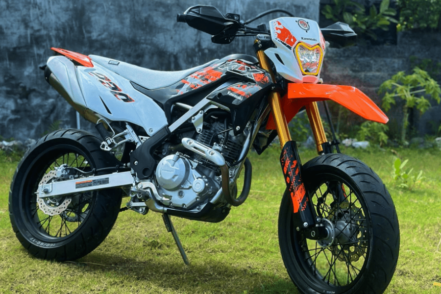 Rent Kawasaki KLX 230 at Lilu Rental in Bali